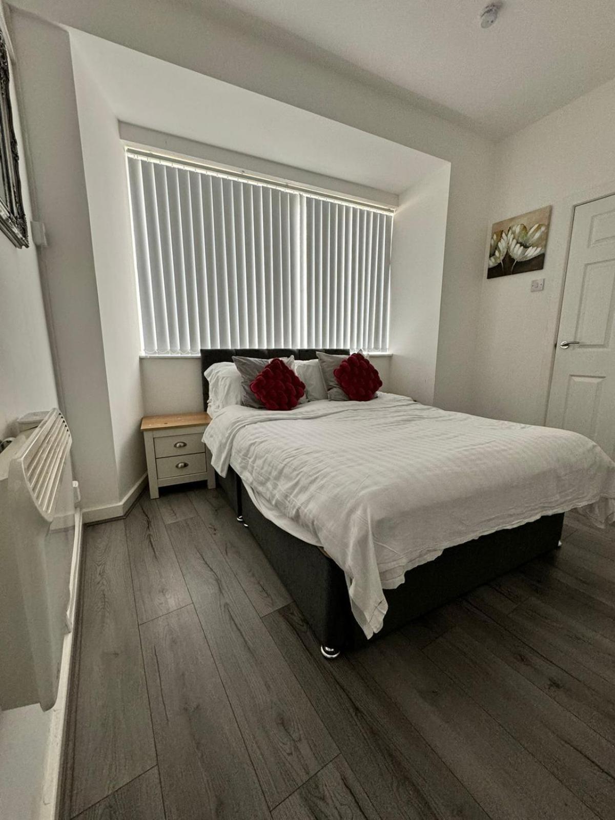 The Belmont Suite Sasco Apartments Блекпул Стая снимка